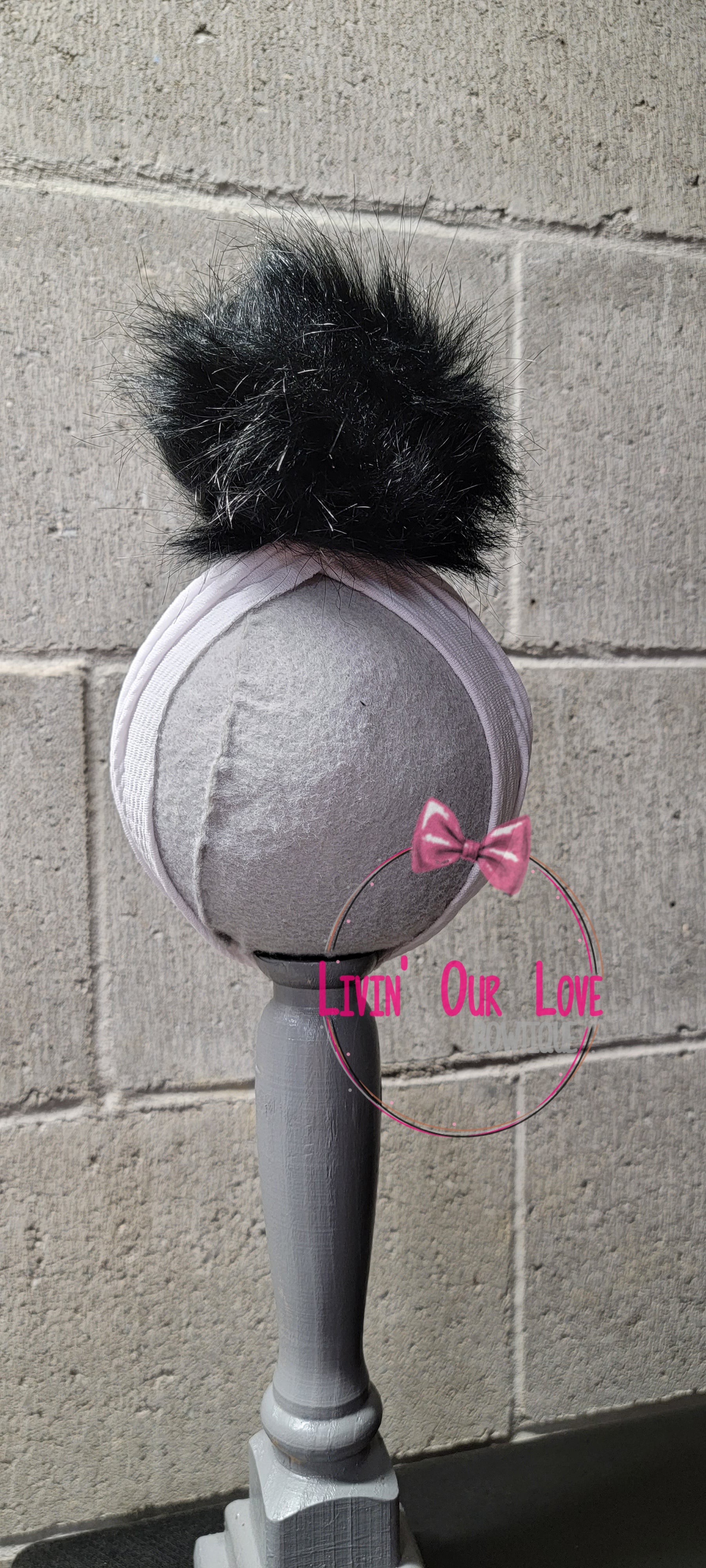 Poms - Livin' Our Love Bowtique